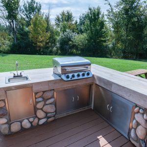 Outdoor Kitchen